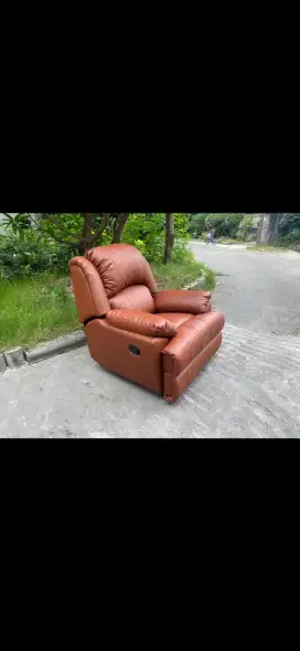 Sofa recliner kulit