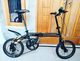 Sepeda lipat doppelganger  BLACK BULLET  104