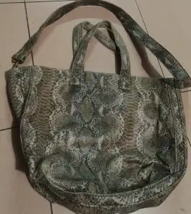 DI JUAL 1 TAS WANITA STEVE MADDEN ORIGINAL