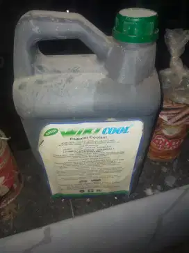 Radiator coolant merek Wiki volume 2 liter