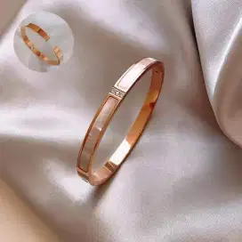 Gelang Bangle Titanium Rosegold