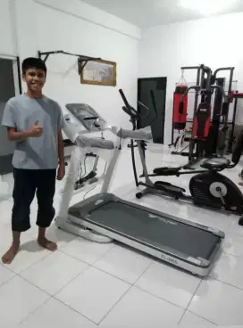 Treadmill elektrik jumbo murah