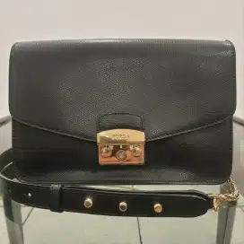 Fùrlà shoulder bag