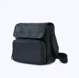 Tas Selempang Everbest Waylen Black