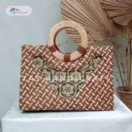 Tas Hampers Handle Kayu | Tas Anyaman Pandan Lurik Model Terbaru