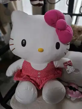 Boneka hellokitty sanrio jumbo