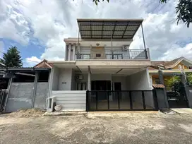 Dijual Rumah 2,5lantai Plamo garden Batam center full renovasi