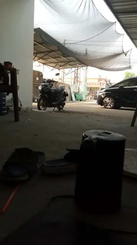 Cari kerjaan. Punya sim a pengalaman driver rental