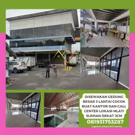 Disewakan gedung 3 lantai cocok buat kantor dan call center