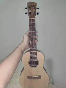 Ukulele merk Mandalika