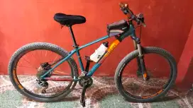 Jual poligon xtrada 6 size M