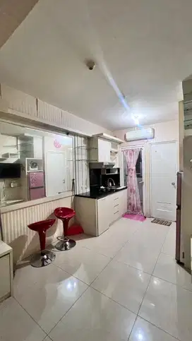 DISEWAKAN APARTEMEN GREEN PRAMUKA 2BR full FURNISH TINGGAL BAWA KOPER