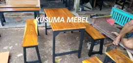 Meja kursi warung dan cafe