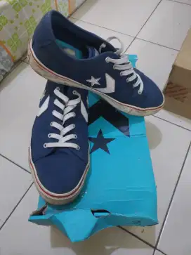 Sepatu Converse Star Replay Ox Navy size 44