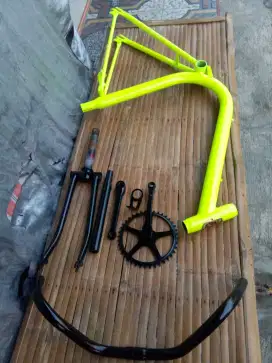 Di Jual Rangka Sepeda Mini Track 400rb BU