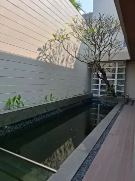 DIJUAL RUMAH PHINISI PERMAI PIK