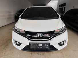 HONDA JAZZ RS CVT TH 2016