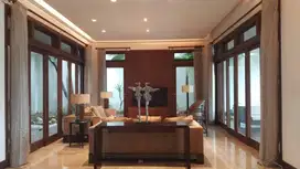 DIJUAL RUMAH PREMIUM HOUSE FOR SALE GRAHA FAMILI BLOK J