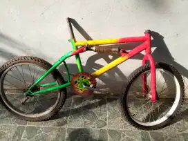 Bmx lawas Tiger . Kondisi sesuai foto