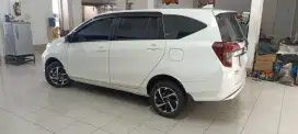 Daihatsu New Sigra R deluxe Matic 2023 Plat F