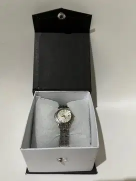 Jam tangan wanita, Seiko-7N82 Original