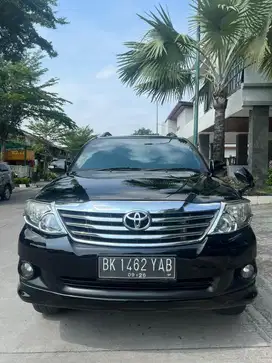 Toyota Fortuner 2.7 G bensin 2012 A/T