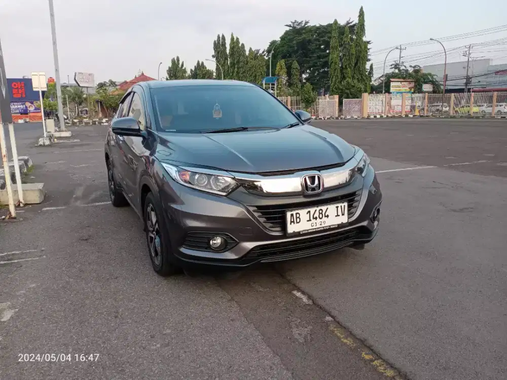 Honda HRV E 2022, Matic, Km46rb, Servis Record, AN. Sendiri, Pemilik