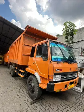 Mitsubishi Fuso 6x4 HD 2021 DUMP TRUCK BAN BARU KAWAT Mulus Original