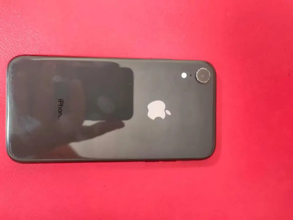 Iphone xr 64gb hitam