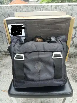 tas selempang messenger kamera NOKN bag M hitam