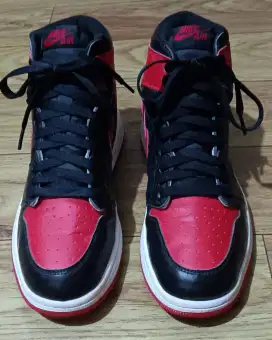 AJ1 High OG Black Red Banned