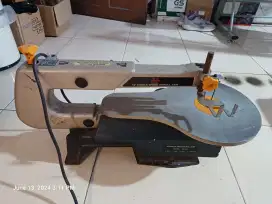 Scroll Saw Mesin potong Triplek dan Acrylic