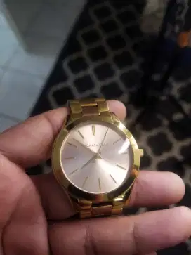 Jam tangan Michael kors