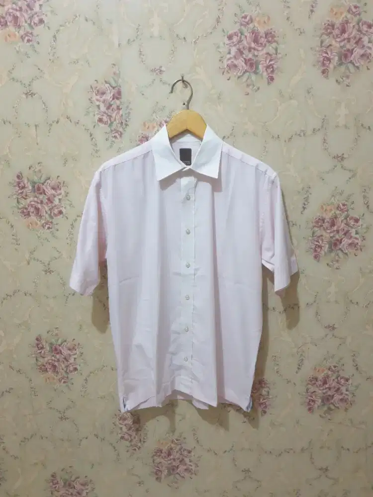Mulus .authentic baju kemeja .shirts raoul size 41/L