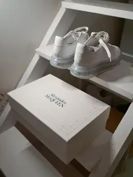 Sepatu Alexander McQueen Ori
