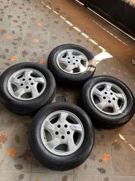 Velg Oem Honda dan Ban R15