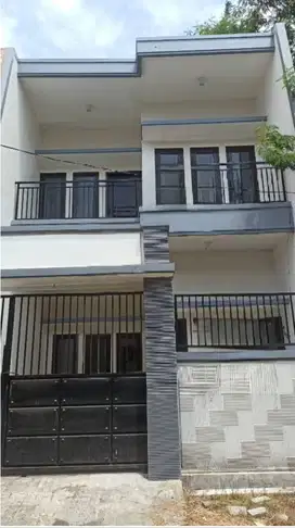 DIJUAL RUMAH MINIMALIS TERAWAT DI KLAMPIS SEMOLO