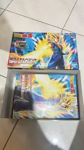 Figure dragon ball z super saiyan vegeto