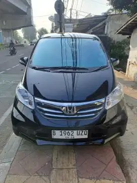 Honda freed sd ac double 2013