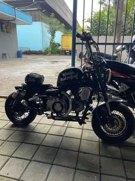 Honda Monkey Custom Bobber / Motor Custom bobber chopper kharisma