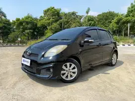 Toyota Yaris 1.5 S Bensin-MT 2013 Hitam WV