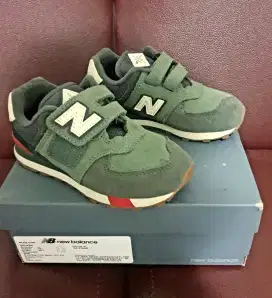 Sepatu Anak New Balance Ori