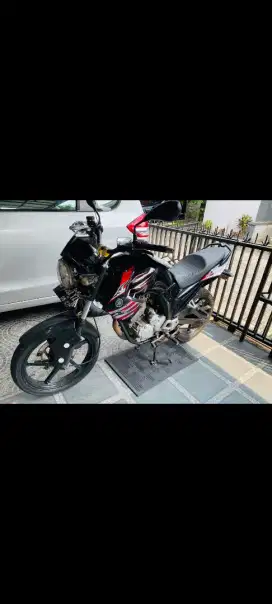 Jual Motor Scorpio Z 225cc Plat AD Karanganyar