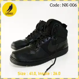 NIKE Sepatu Casual Sneaker Court Borough Mid Winter Sepatu Kulit