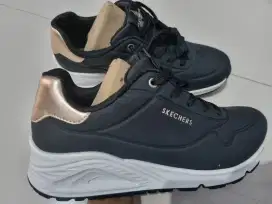 Sepatu Skechers Juno Womens Sneakers - Black Original