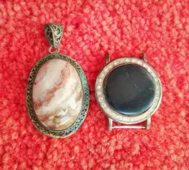 Batu liontin akik 2pcs,kurang paham namanya.