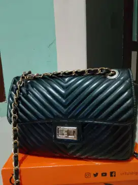 Dijual Tas preloved : merk hey local.id