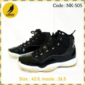 NIKE Sepatu Nike Air Jordan 11 Retro Sepatu Basket Sepatu Sneaker