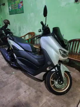 Jual Nmax like new km 1000 perak