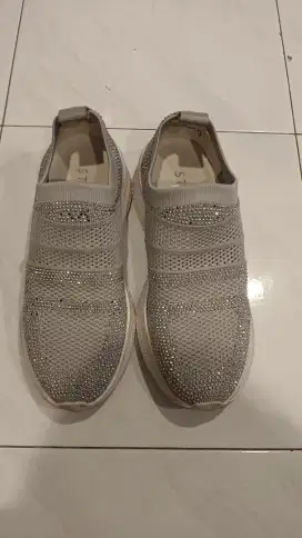 Obral sepatu murah ukuran 36 cm